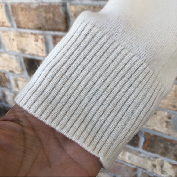 Charter Club 2-PLY Cashmere Shawl Neck Long Sleeve Light Ivory Top M - Picture 4 of 11